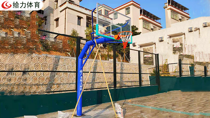 廣東籃球架價(jià)格多少