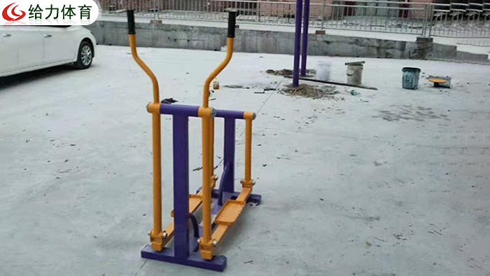 南寧小區(qū)健身器材