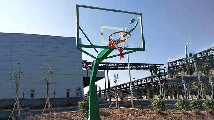 室外籃球架