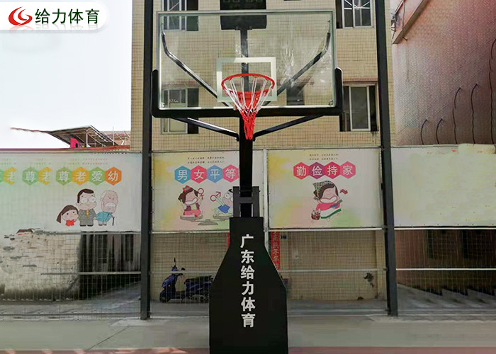 移動籃球架價(jià)格