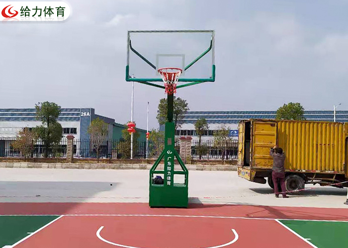 移動(dòng)籃球架價(jià)格