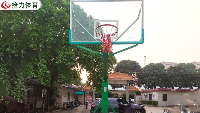 移動籃球架價(jià)格