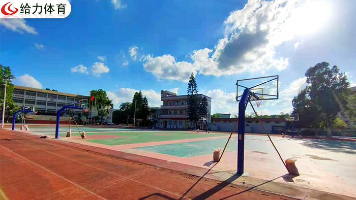 汕尾籃球架廠家
